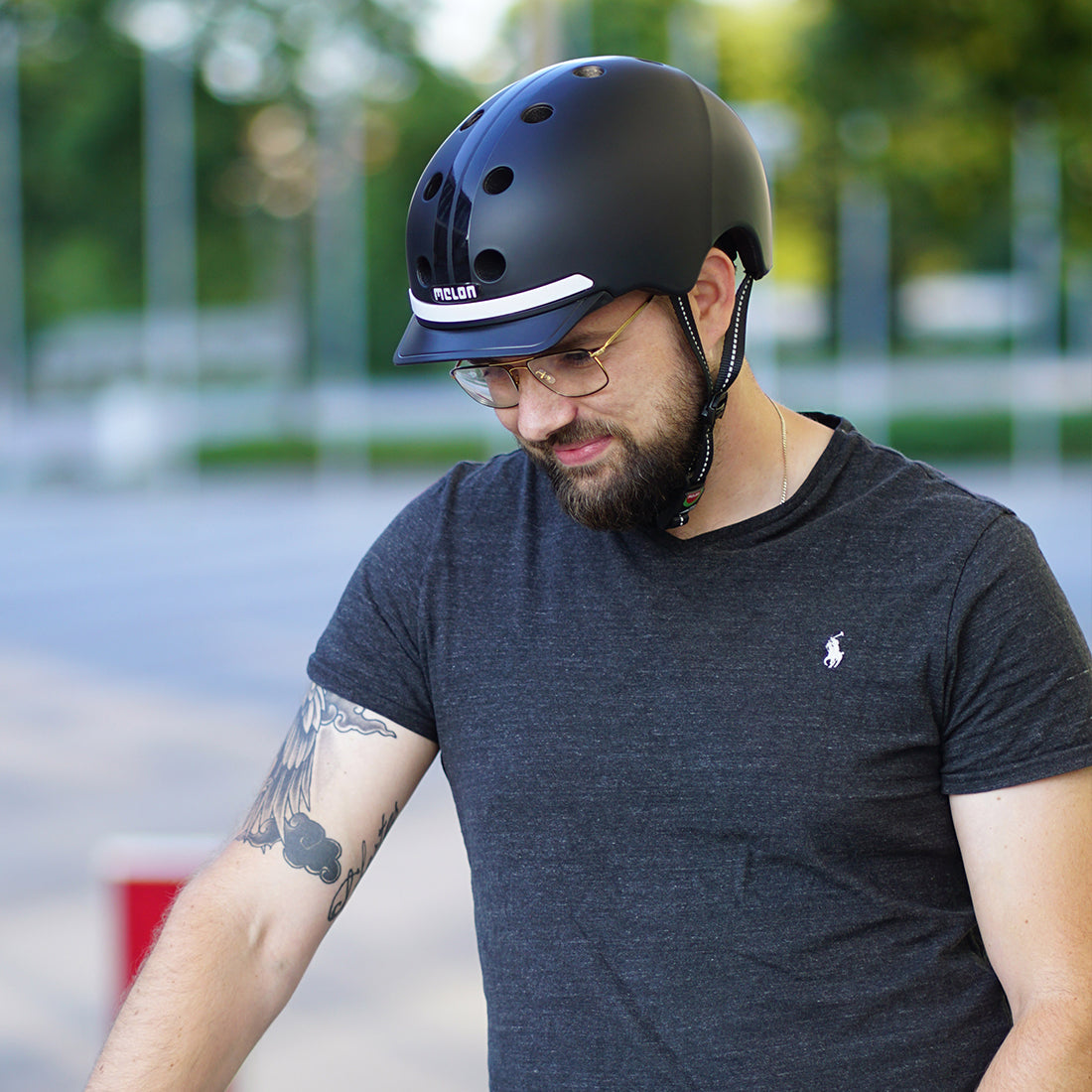 Melon Bicycle Helmet E-Series »Black Ice«
