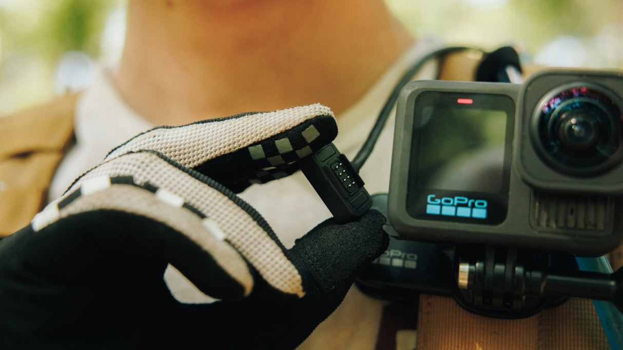 GoPro Contacto Magnetic Door and Power Cable Kit