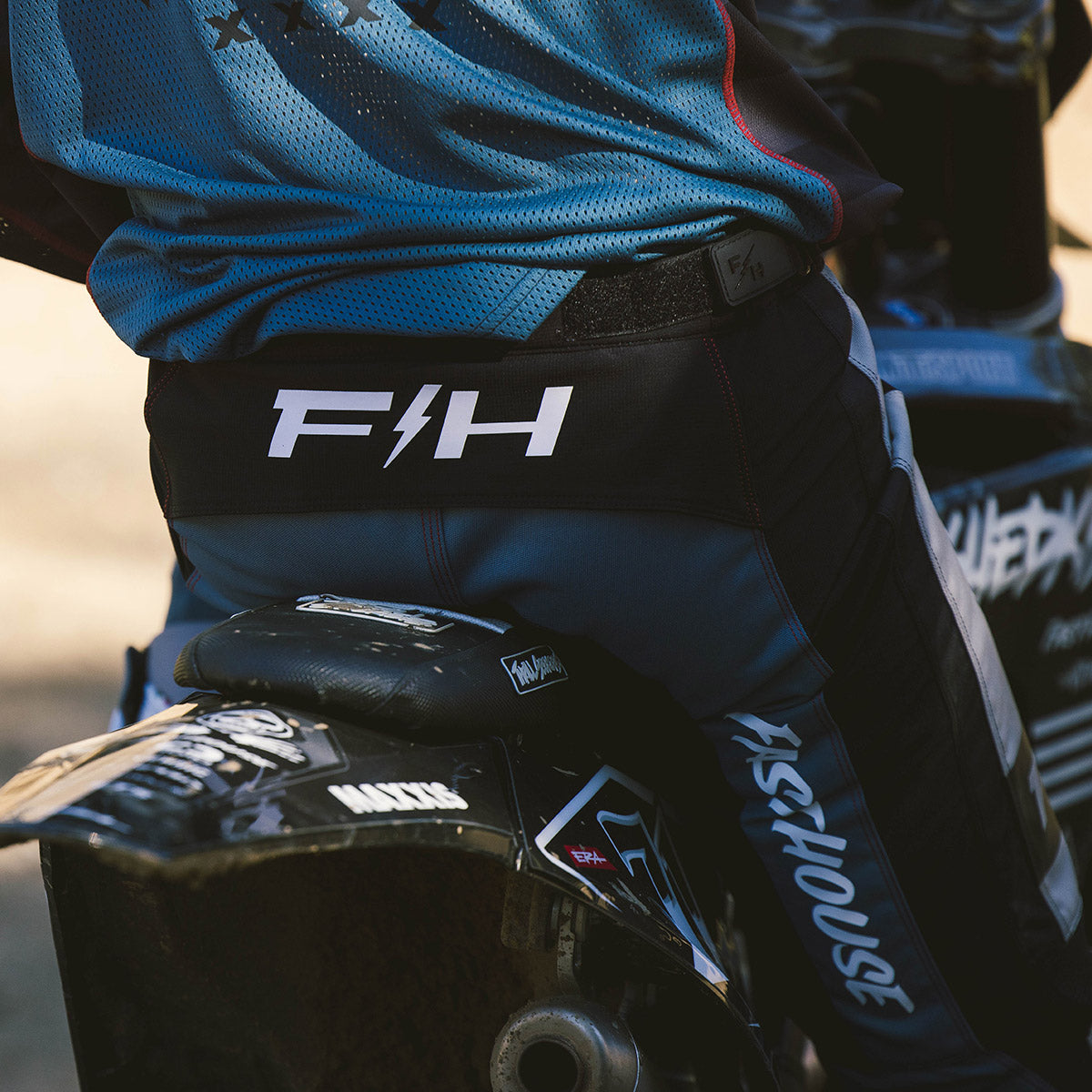 Grindhouse Club Pant - Light Gray/Black/Teal