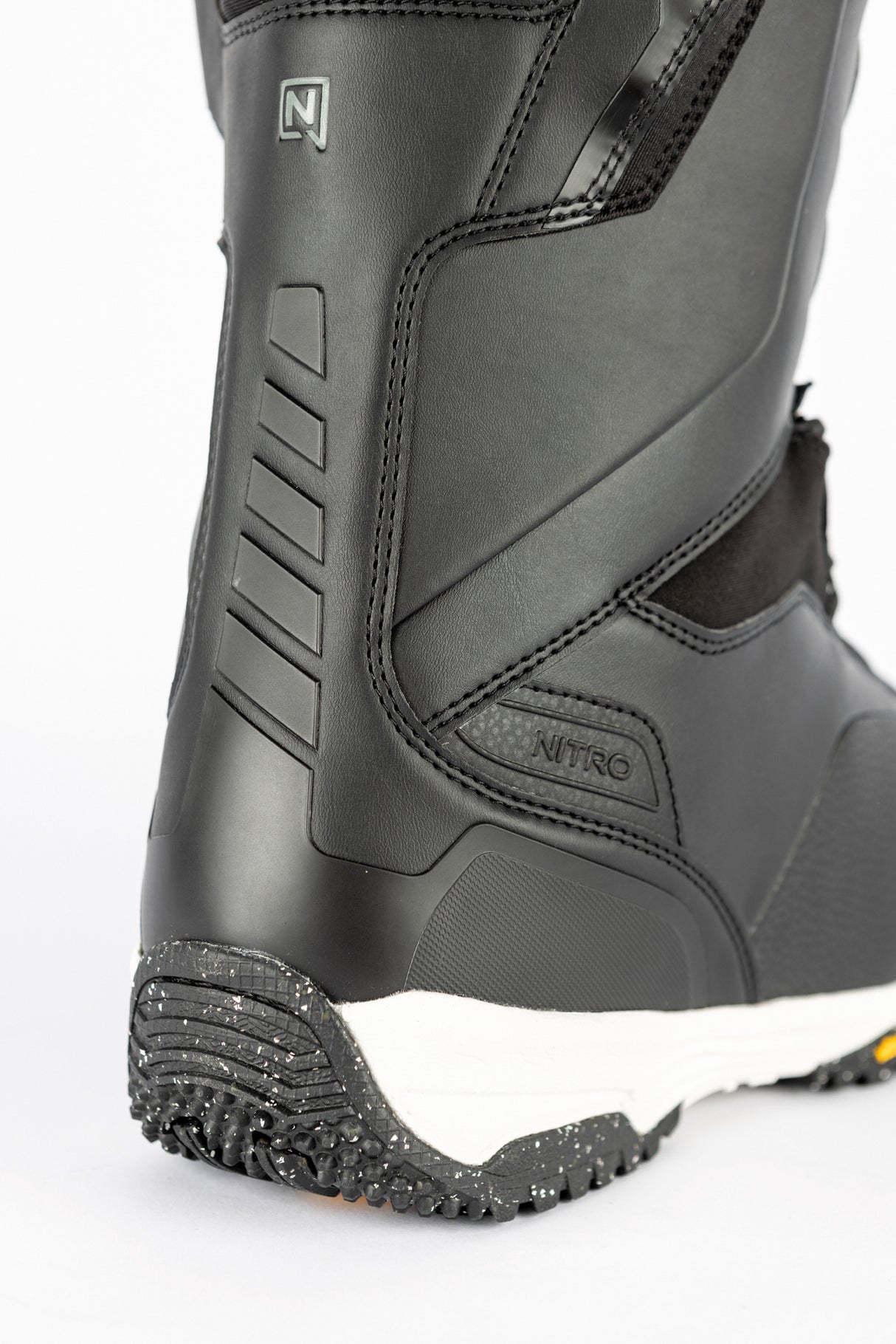 Nitro Venture Pro TLS Black 2026