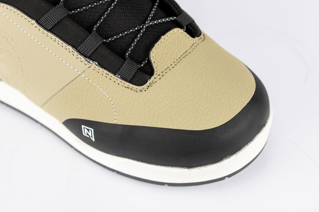 Nitro Venture TLS x Fly Paper