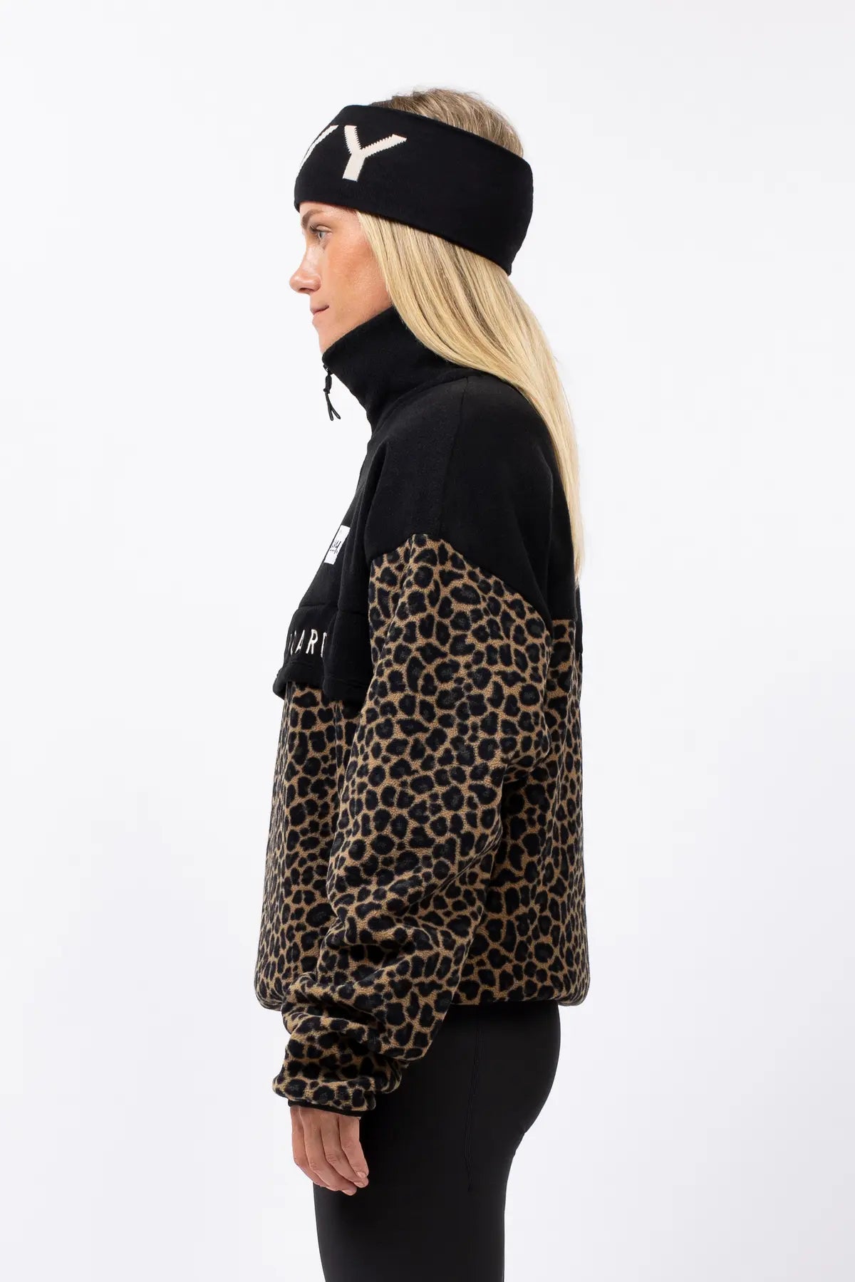 Ball Fleece Black Leopard