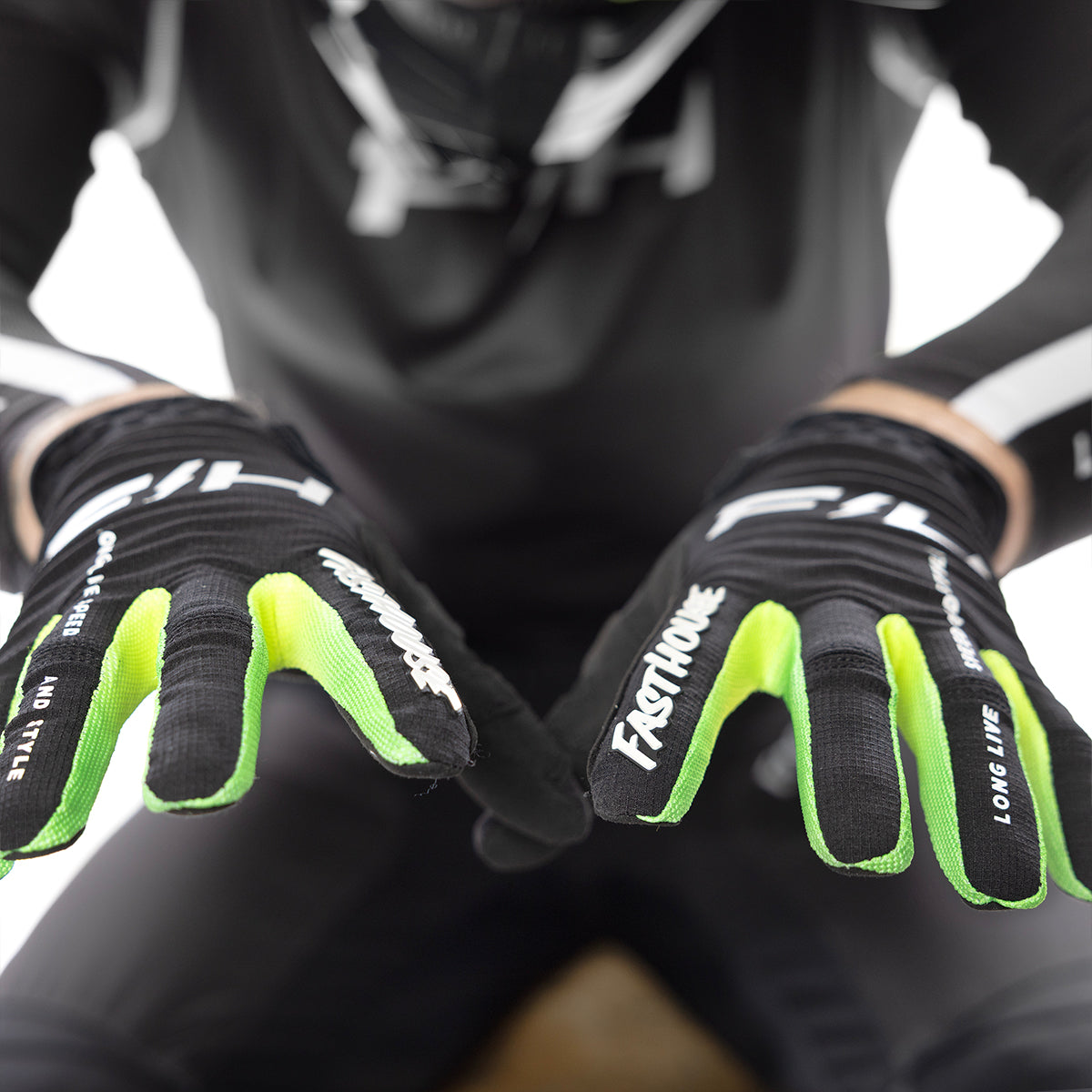 Elrod Nitro Glove - Black Neon