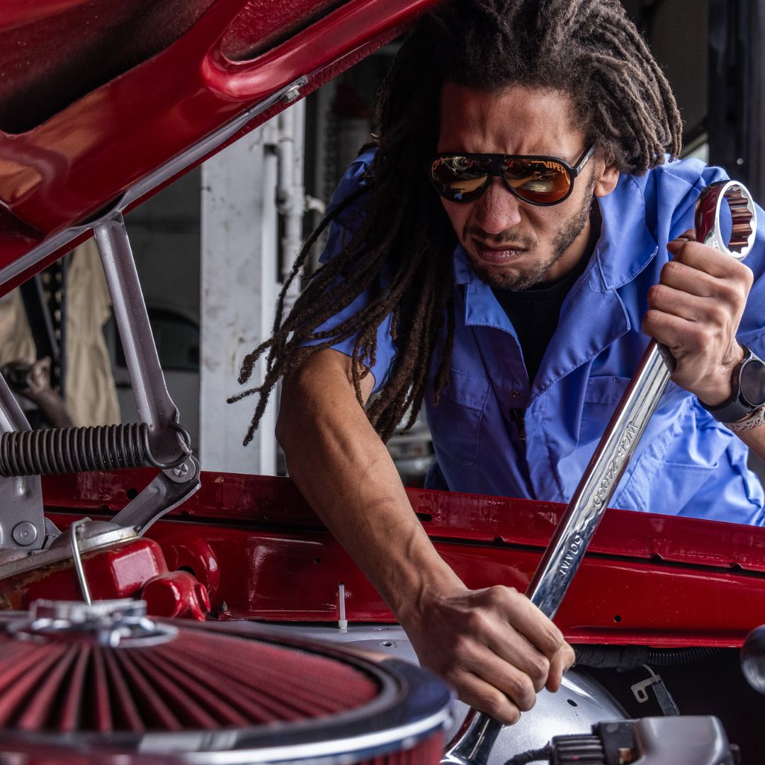 / Polarized Gold | imagine_how_nice_it_will_look_on_you.JPG | The Exec Jethawk with a Polarized Gold lens from Pit Viper Sunglasses