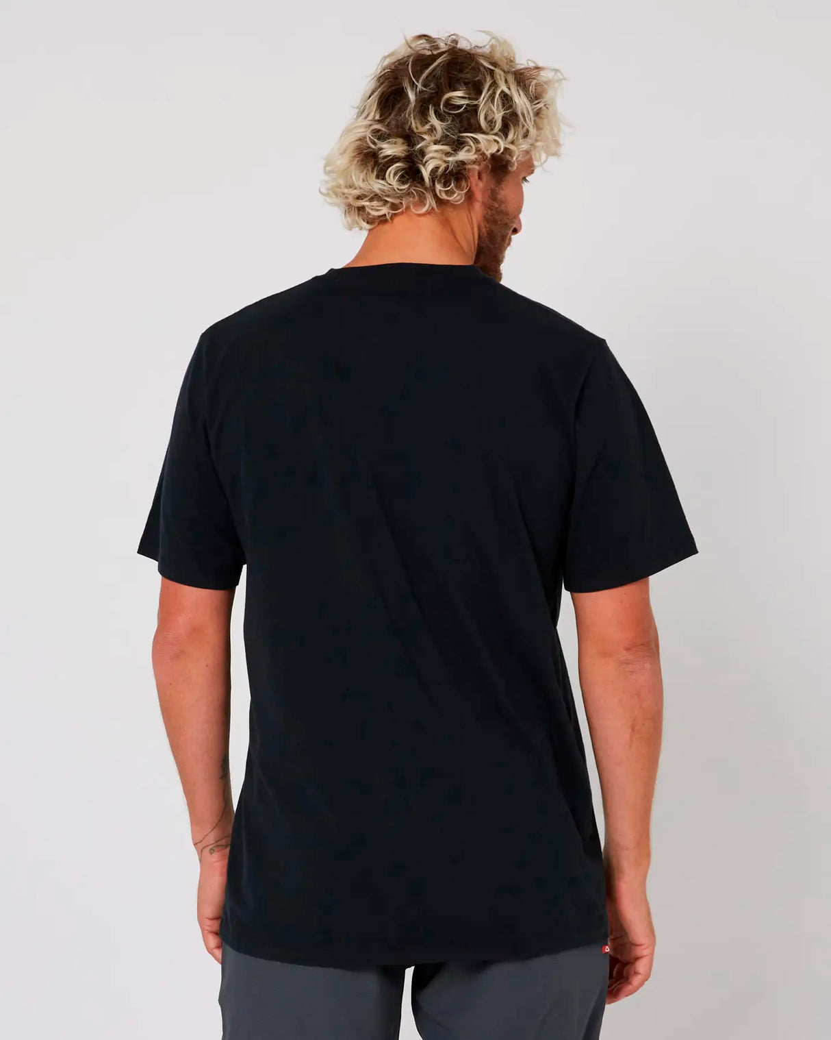 Follow Stitched Tee - Black Back