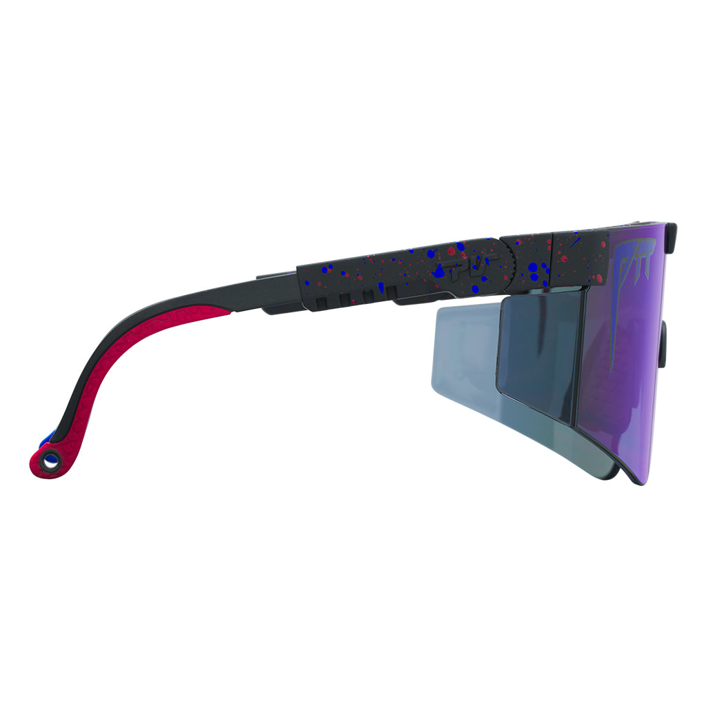 Regular / Z87+ Blue | Red_light.JPG | The Peacekeeper Original 2.0, safety rated sunglasses from Pit Viper