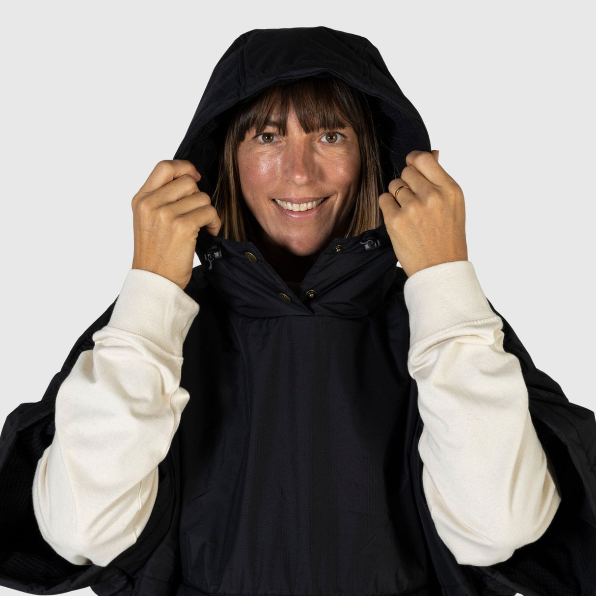 VOITED 3rd Edition Outdoor Poncho for Surfing, Camping, Vanlife & Wild Swimming - Black