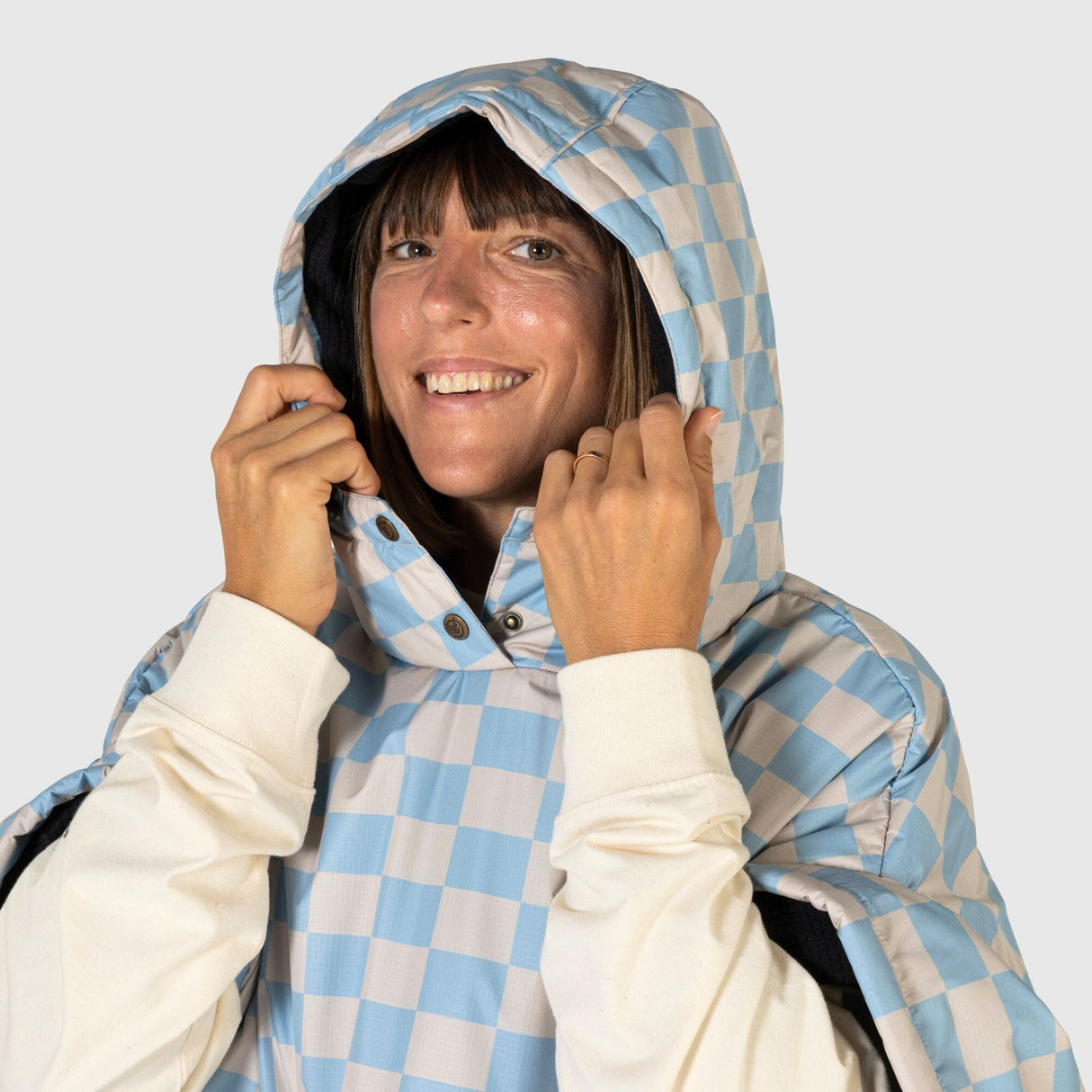VOITED 3rd Edition Outdoor Poncho for Surfing, Camping, Vanlife & Wild Swimming - Blue Dancer