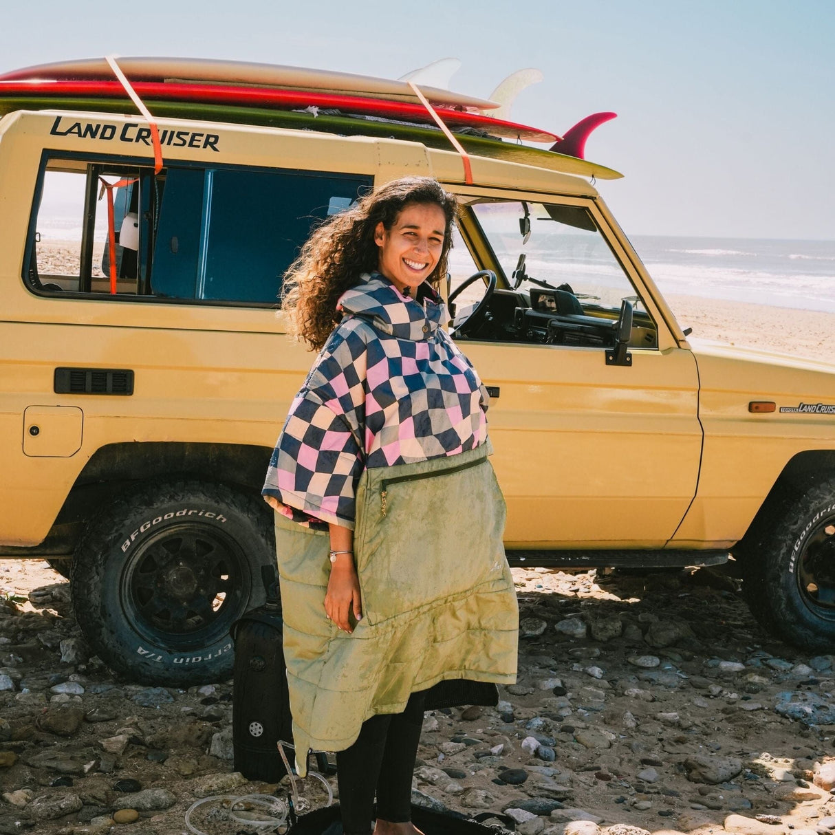 VOITED 3rd Edition Outdoor Poncho for Surfing, Camping, Vanlife & Wild Swimming - Wavecheck