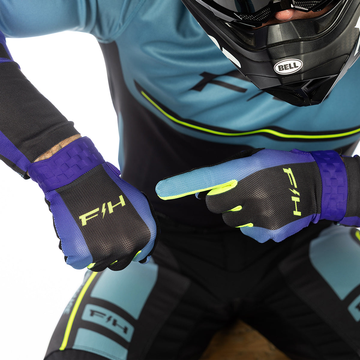 Vapor React Glove - Light Indigo/Black