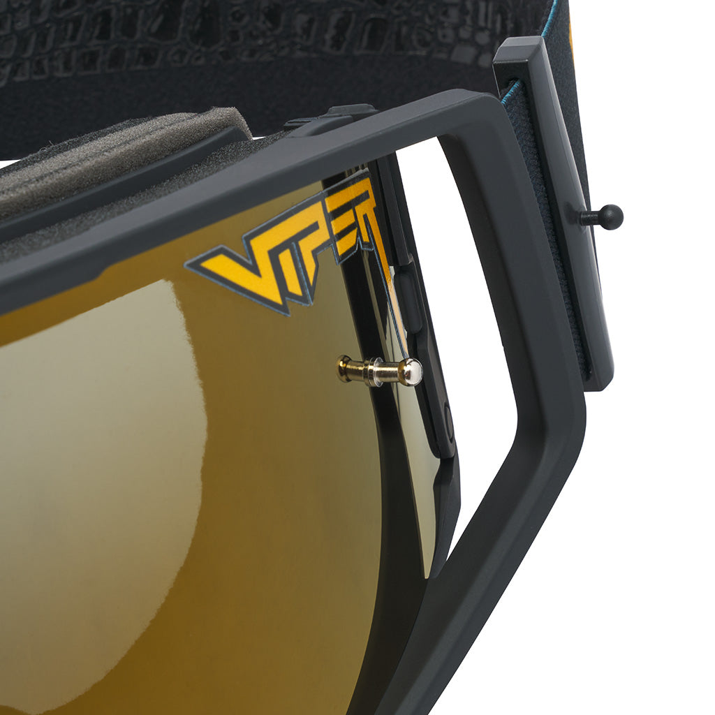 | detail_shot.JPG | The Exec World Champ Moto Goggle from Pit Viper