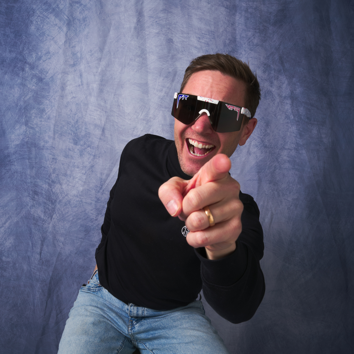 Regular / Smoke | you_want_to_buy_this.JPG | The Merika Original 2.0, shield style sunglasses from Pit Viper