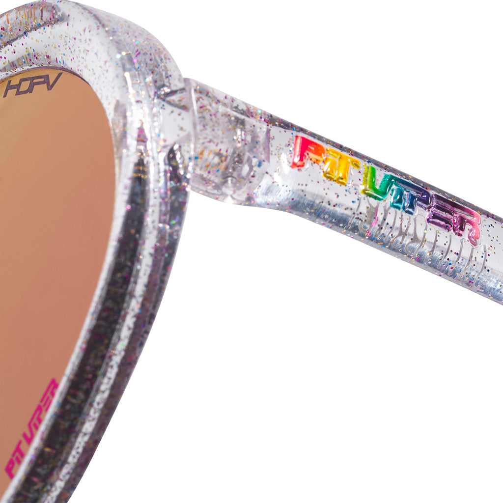 / HDPV Polarized Pink | but_i_do_want_to_go_home.JPG | The Rainbow Jelly Admirer, heart shaped sunglasses 