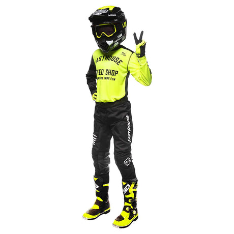 Carbon Eternal Youth Pant - Black