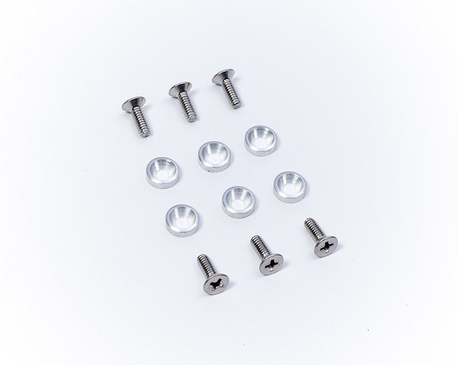 Set of screws, washers, and plastic inserts for mounting O'Brien waterski bindings.