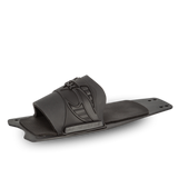 Angled view of the O'Brien X-9 RTP, a black rear toe plate with a molded rubber overlay and cushioned footbed.