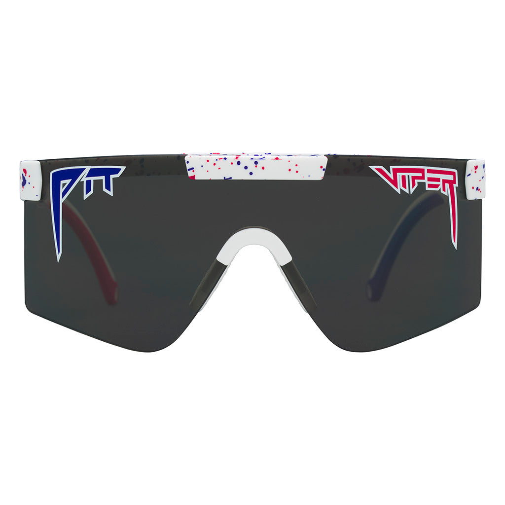 Regular / Smoke | wow.JPG | The Merika Original 2.0, shield style sunglasses from Pit Viper