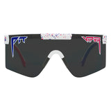 Regular / Smoke | wow.JPG | The Merika Original 2.0, shield style sunglasses from Pit Viper