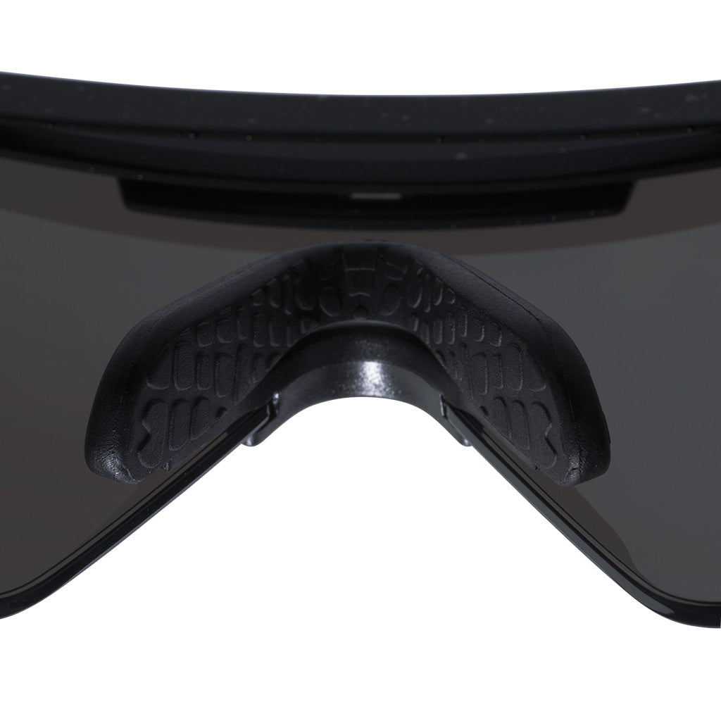 Regular / Smoke | imagine_how_nice_it_will_look_on_you.JPG | The Exec Original 2.0, shield style sunglasses from Pit Viper