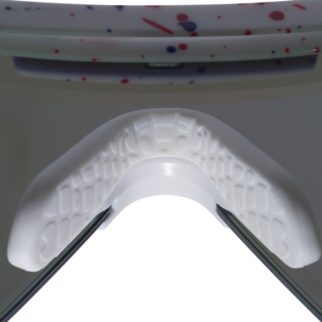 Wide / HDPV Polarized Blue | Red_light.JPG | The Merika Original 2.0, polarized sunglasses from Pit Viper