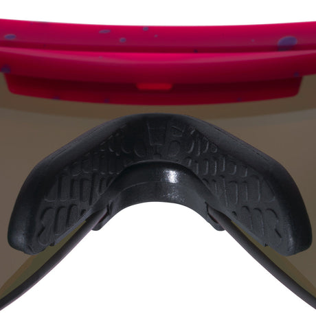 Wide / HDPV Polarized Rainbow | Red_light.JPG | The Radical Original 2.0, polarized sunglasses from Pit Viper