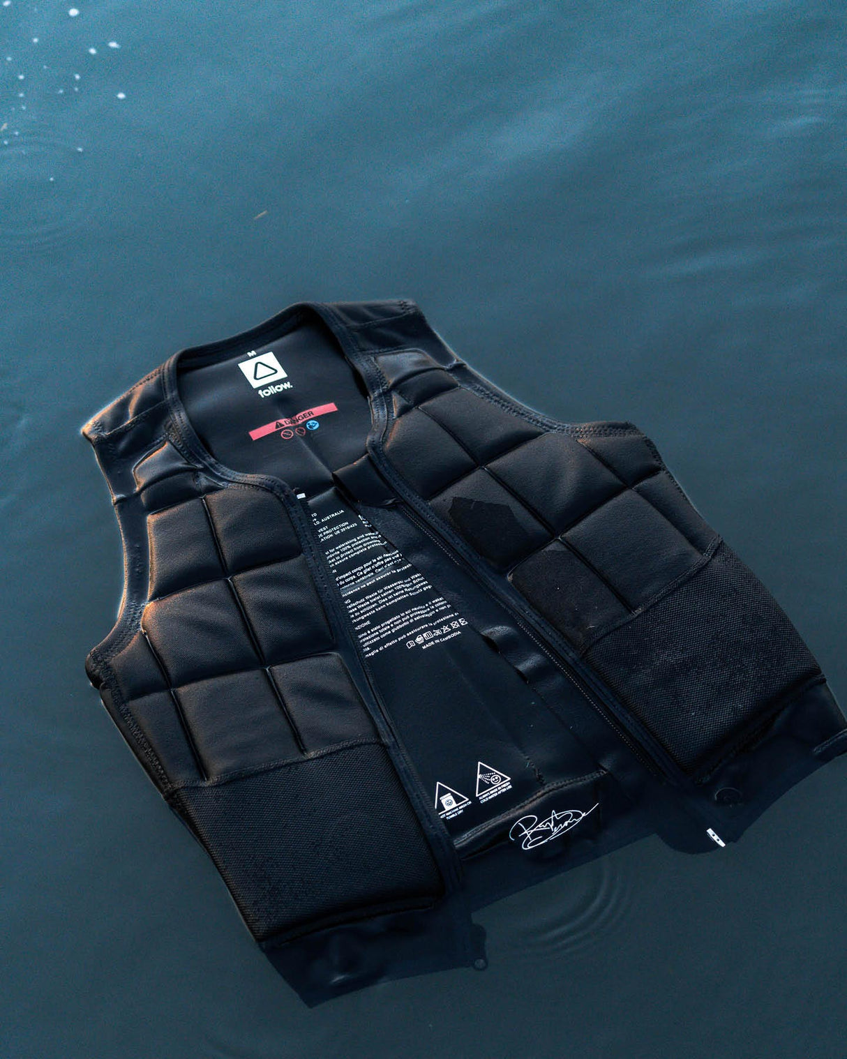 Follow RD Mens Impact Vest - Black