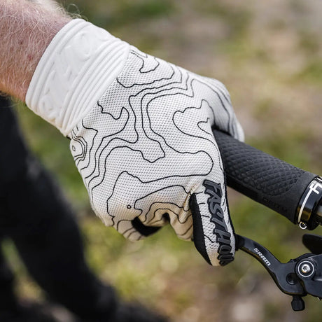 Blitz Swift Glove - Cream - Fasthouse