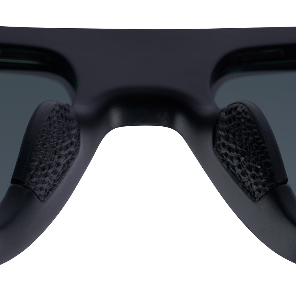 / HDPV Polarized Smoke | chicken_thigh.JPG | The Exec Turboshaft, polarized sunglasses from Pit Viper