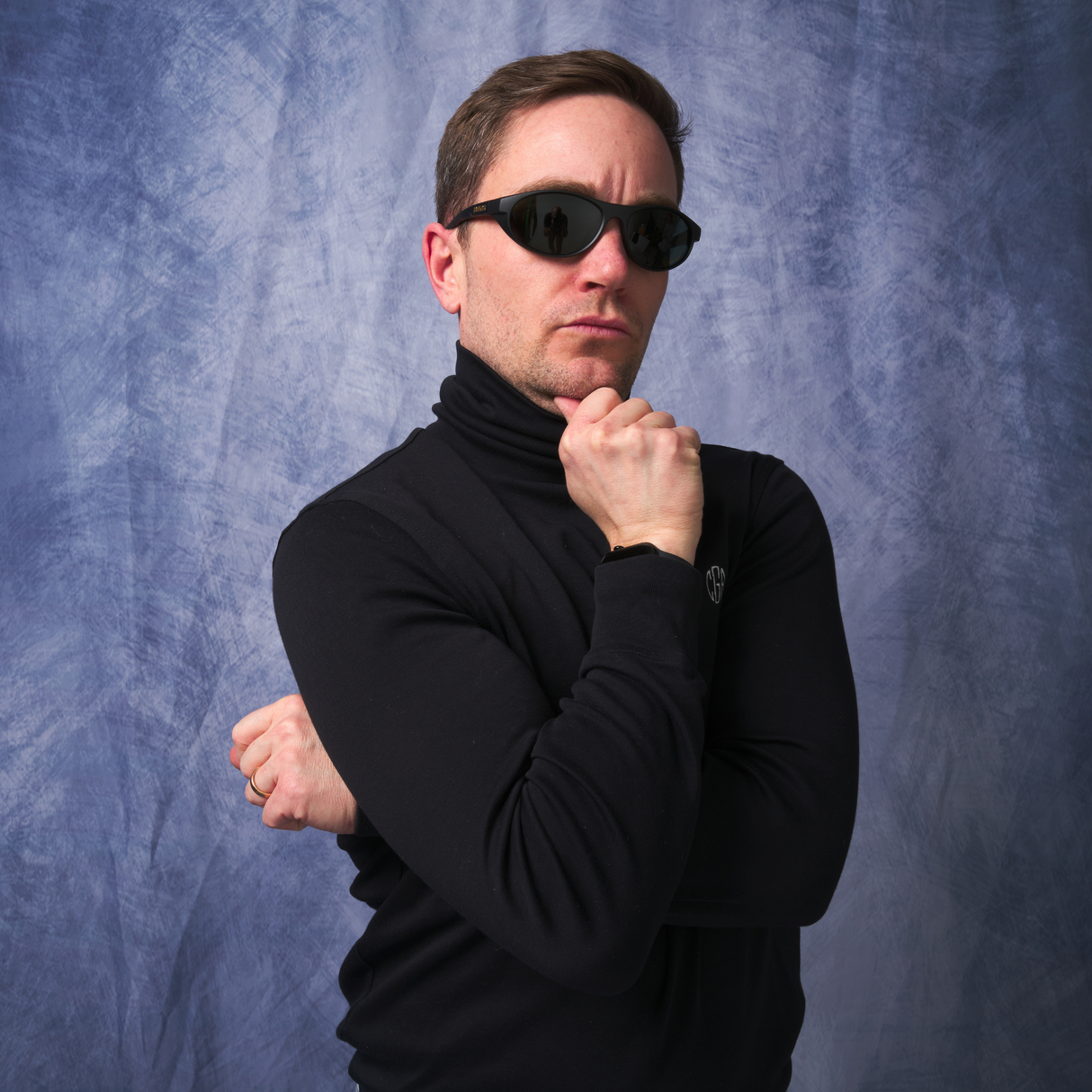 / HDPV Polarized Smoke | chicken_butt.JPG | The Exec Altimeter, polarized sunglasses from Pit Viper