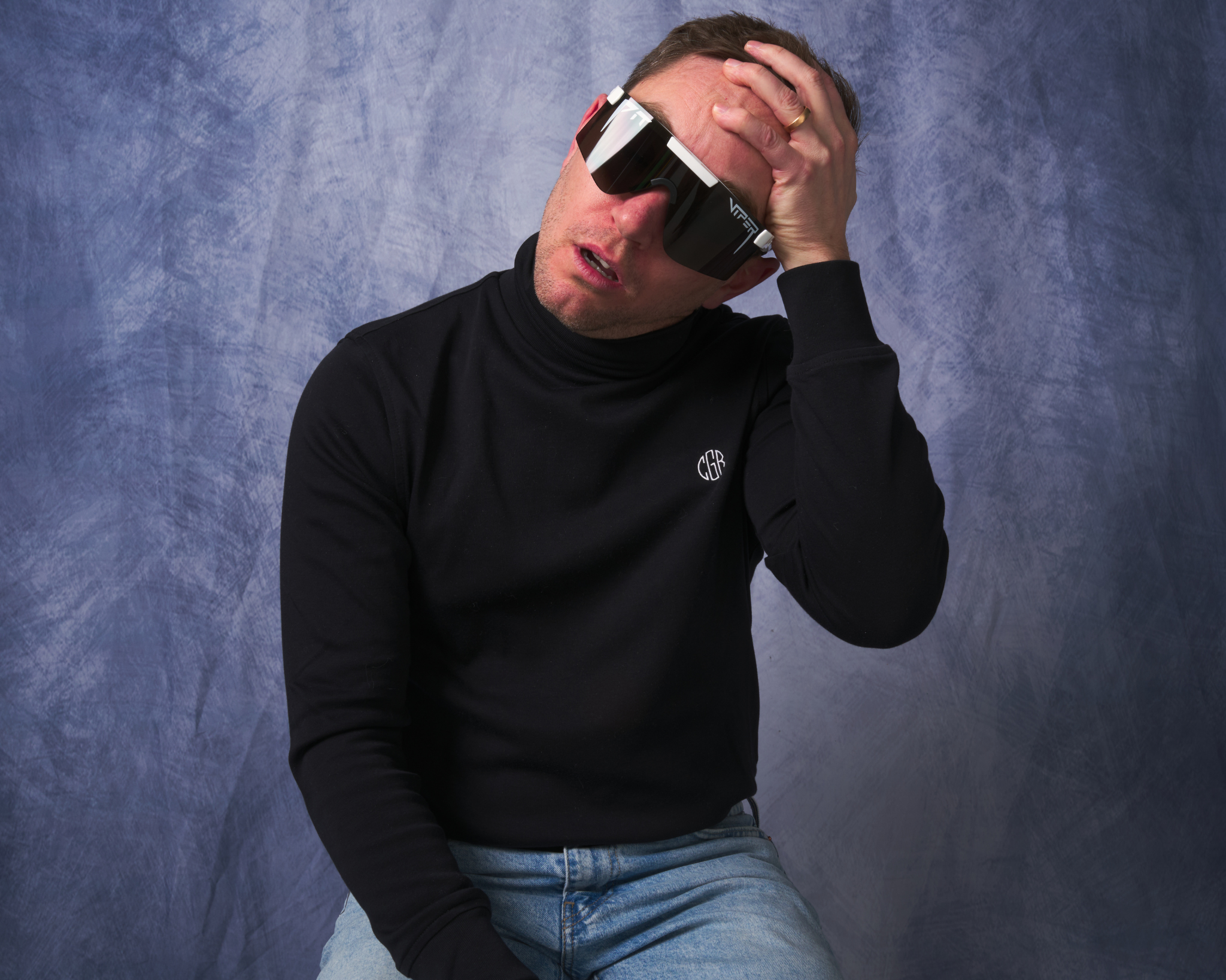 Regular / Smoke | the_last_image.JPG | The Miami Nights Original 2.0, shield style sunglasses from Pit Viper