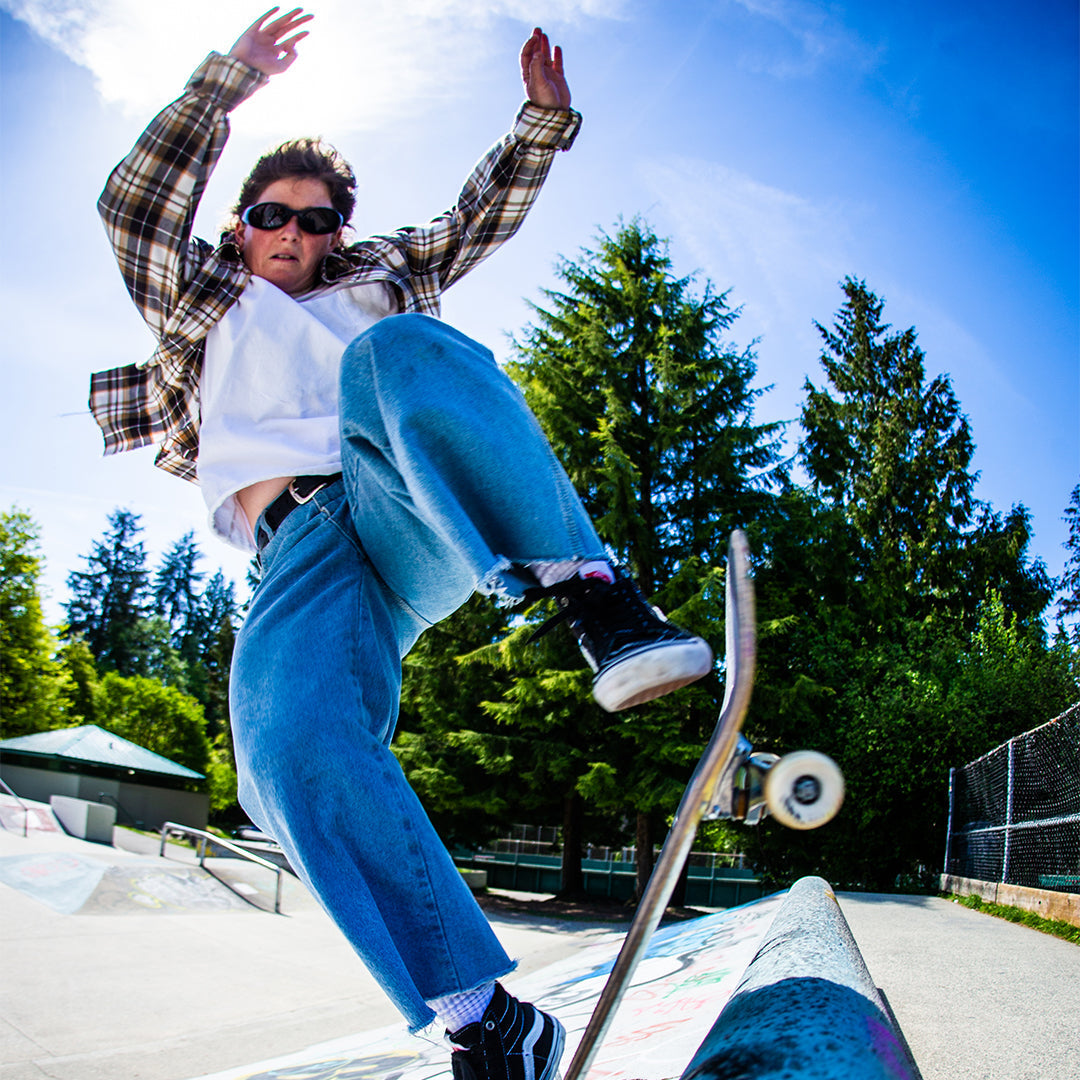 / Smoke | stevehandjobs_privatefile.JPG | Woman skateboarding wearing Pit Viper Sunglasses